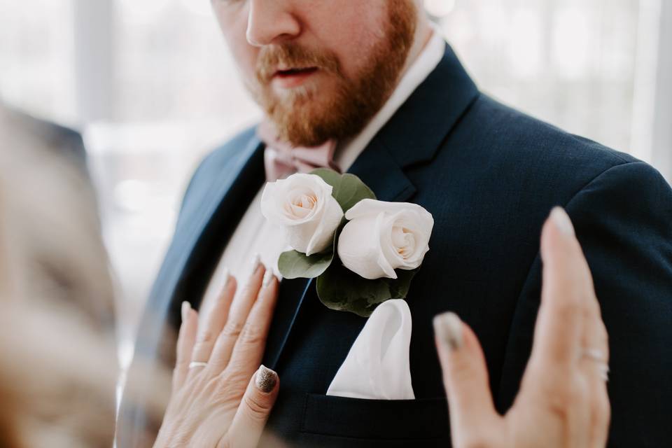 Groom's Boutonniere