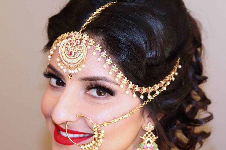 Beautiful Bridal Hair makeup