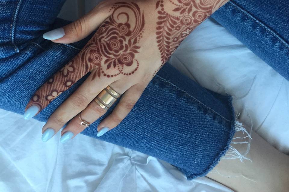 Living Skies Henna