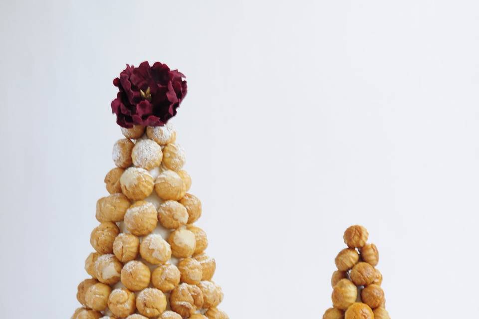 Croquembouche towers