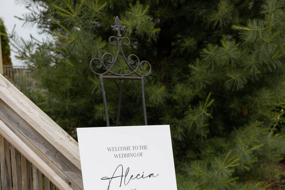 Detail Photo of Welcome Sign