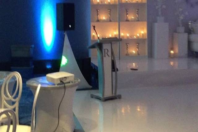 Baseline DJ & Photo Booth Services