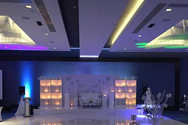Baseline DJ & Photo Booth Services