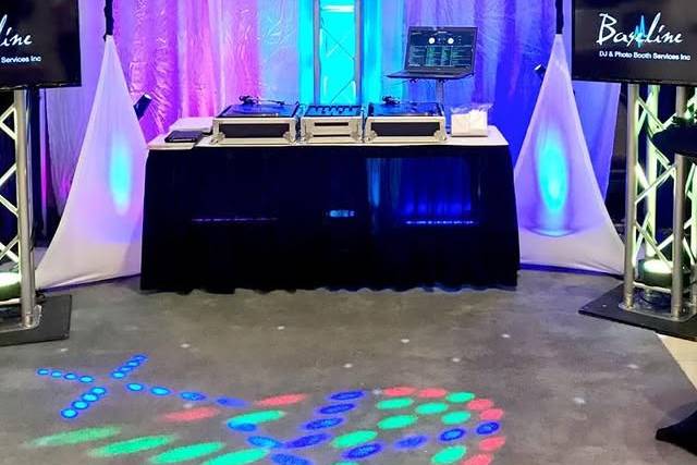 Baseline DJ & Photo Booth Services