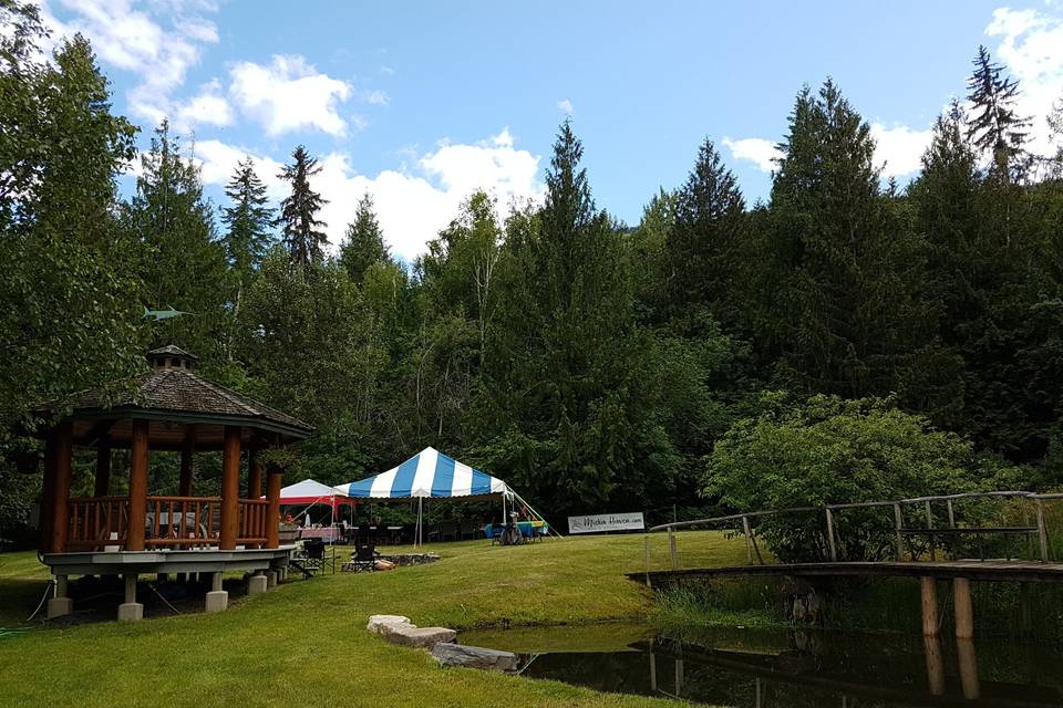 Marquee tent setup