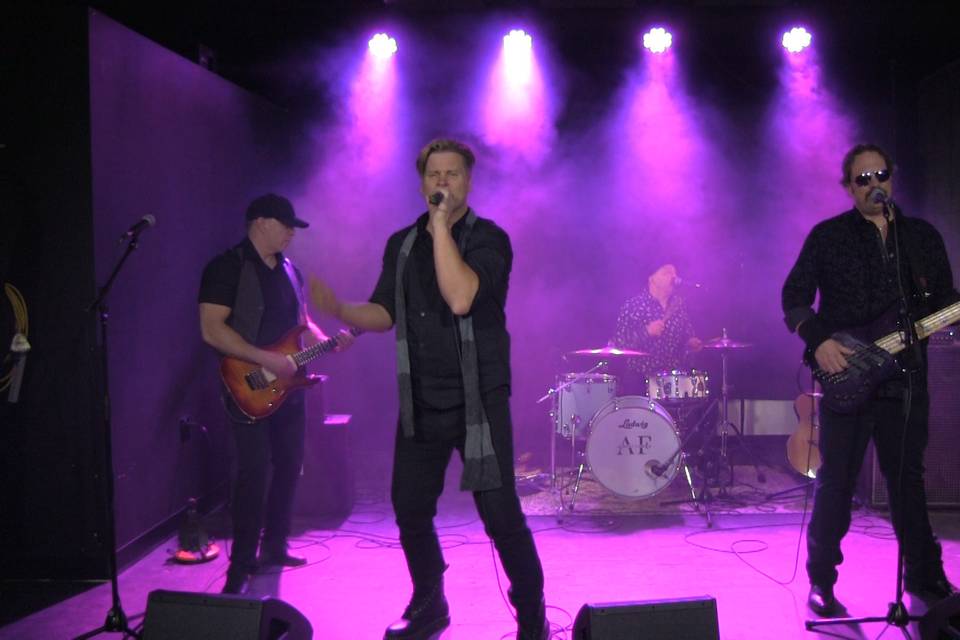 Band 2