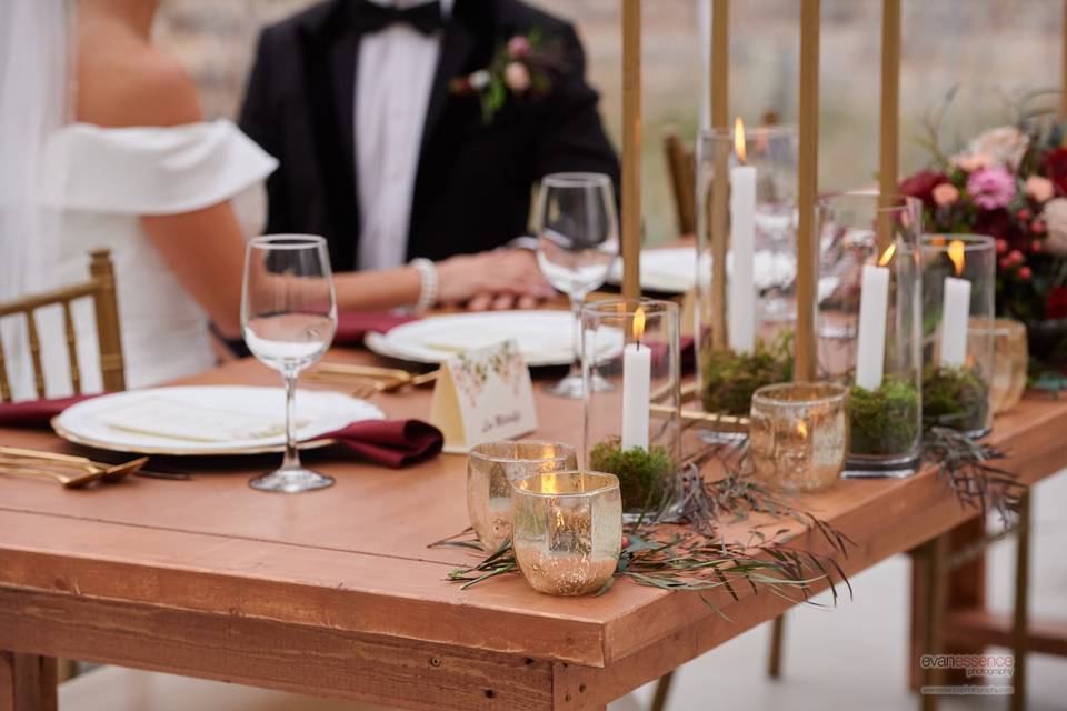 Head table detail