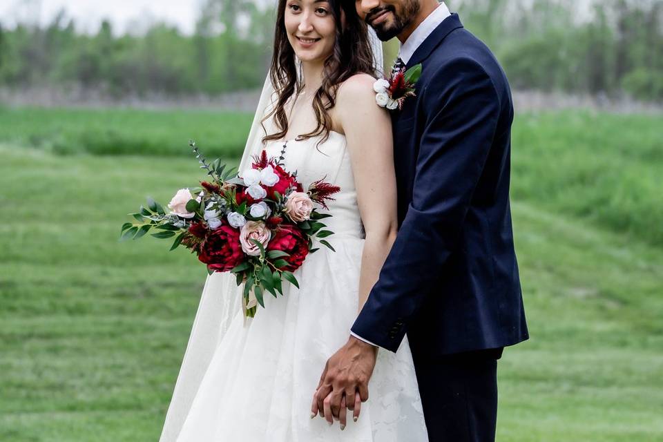 Romantic wedding photos Ottawa