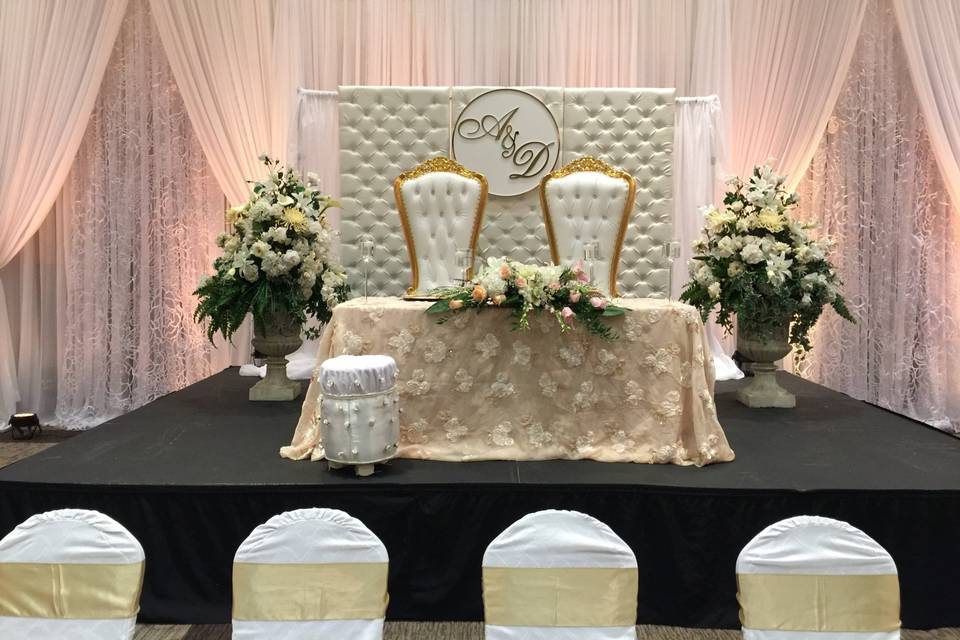 Head table and chaire rentals