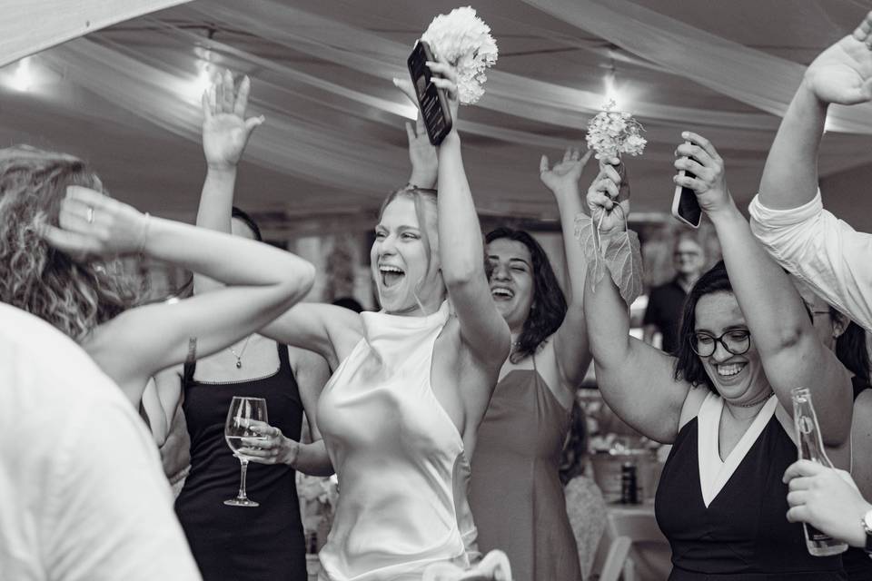 Small wedding = big party