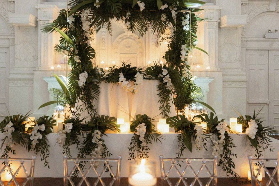 Head table