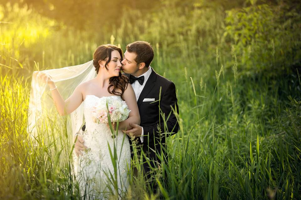 Lindsay, Ontario wedding couple, wedding photography