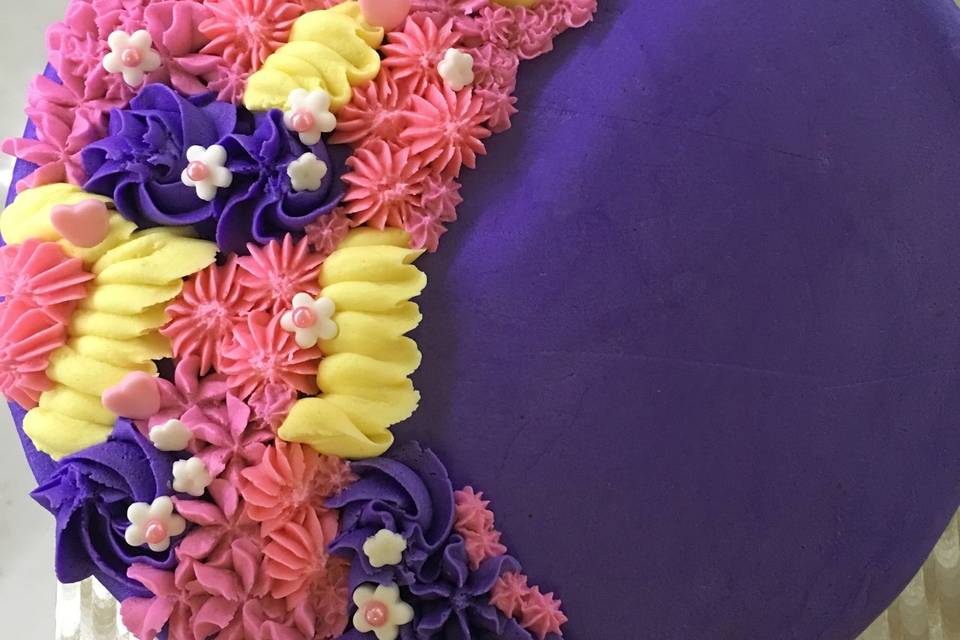 Vibrant vanilla cake