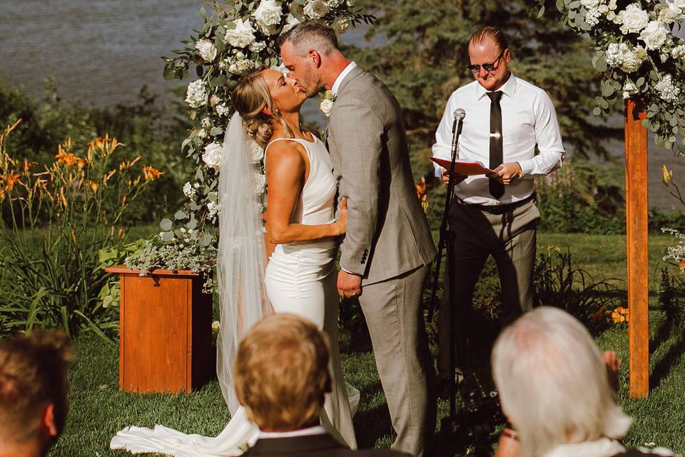 Lac Du Bonnet Wedding