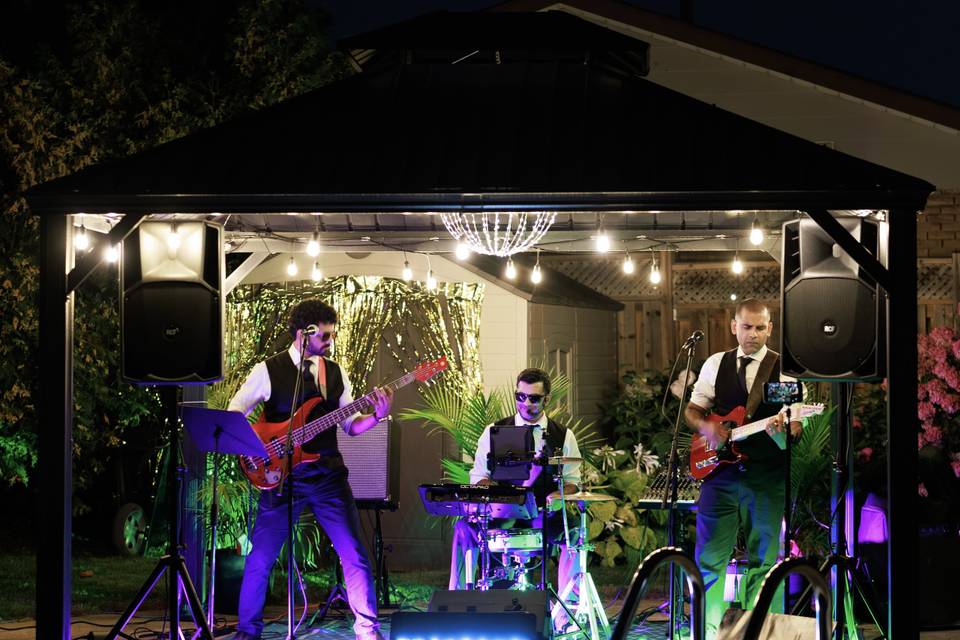 Full band Outdoor Pool Event