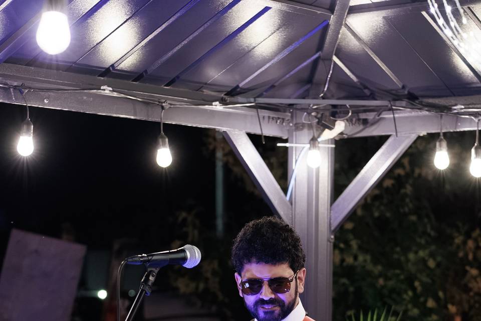 Morley on Guitar Outdoor Event