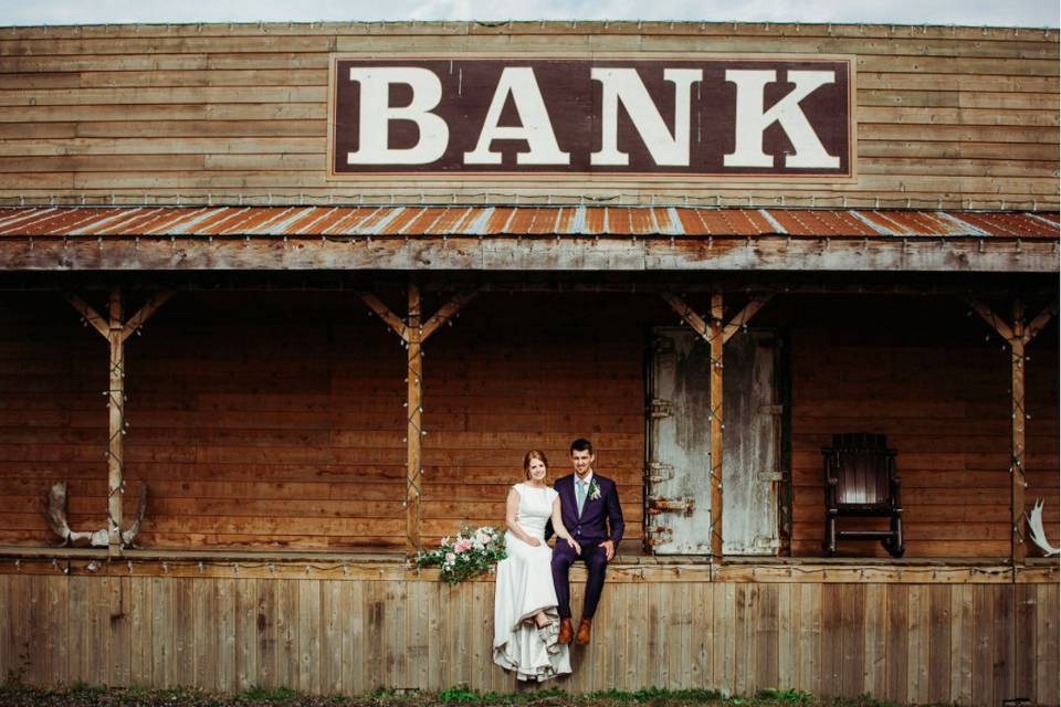 Loft Country Weddings & Carriages