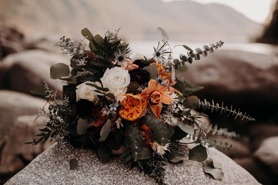 Boho floral hair