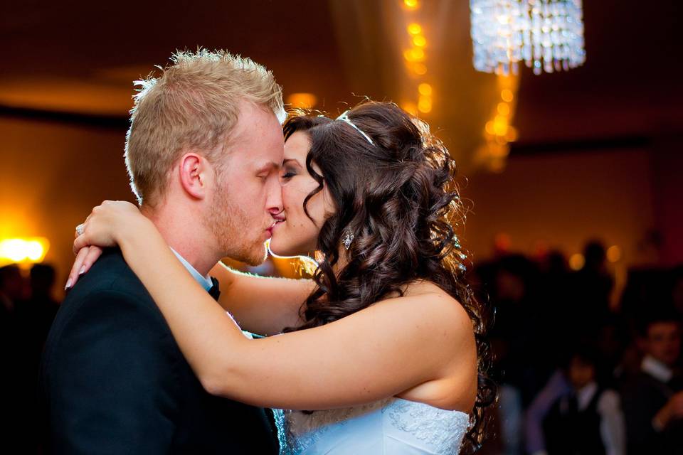 First dance intimate photo