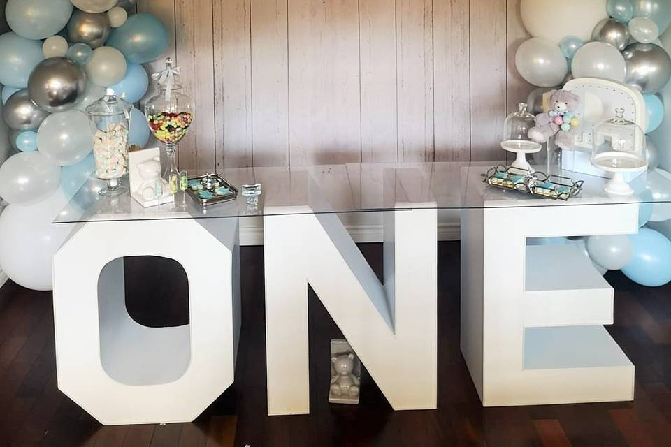 Balloon arches with marquee letters