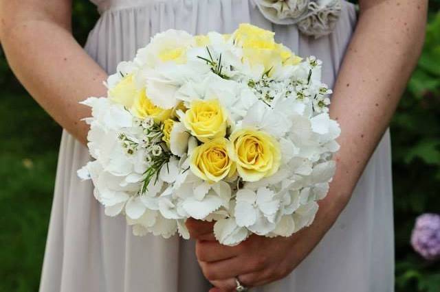 Mellow yellows bouquet
