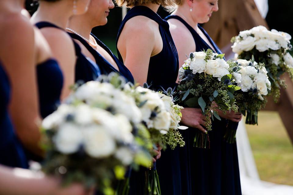 White wedding bouquets