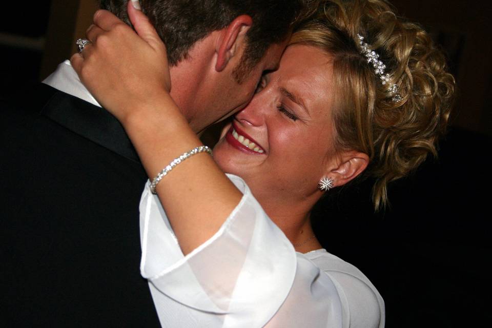 First dance - Wedding Photography Studios