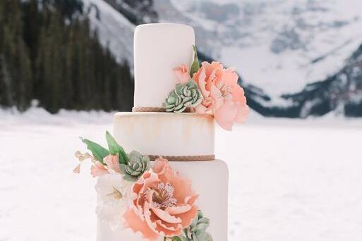Wedding Cake by Whippt Dessert