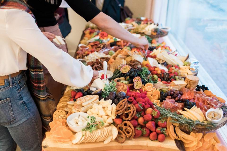 Event grazing table