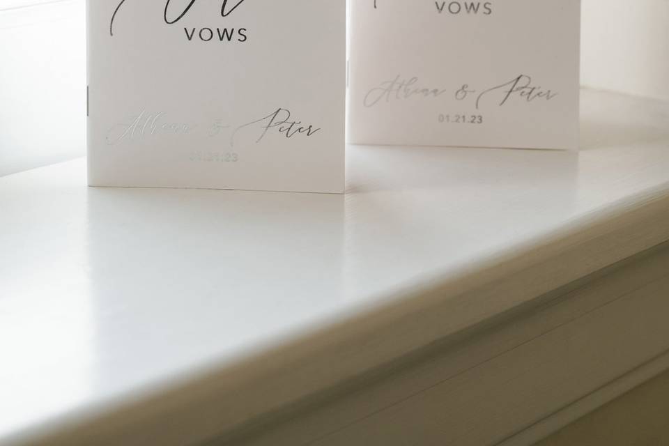 Custom wedding vow books