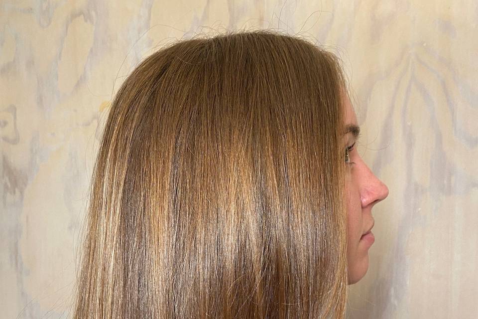 Gorgeous Gloss & Blowout